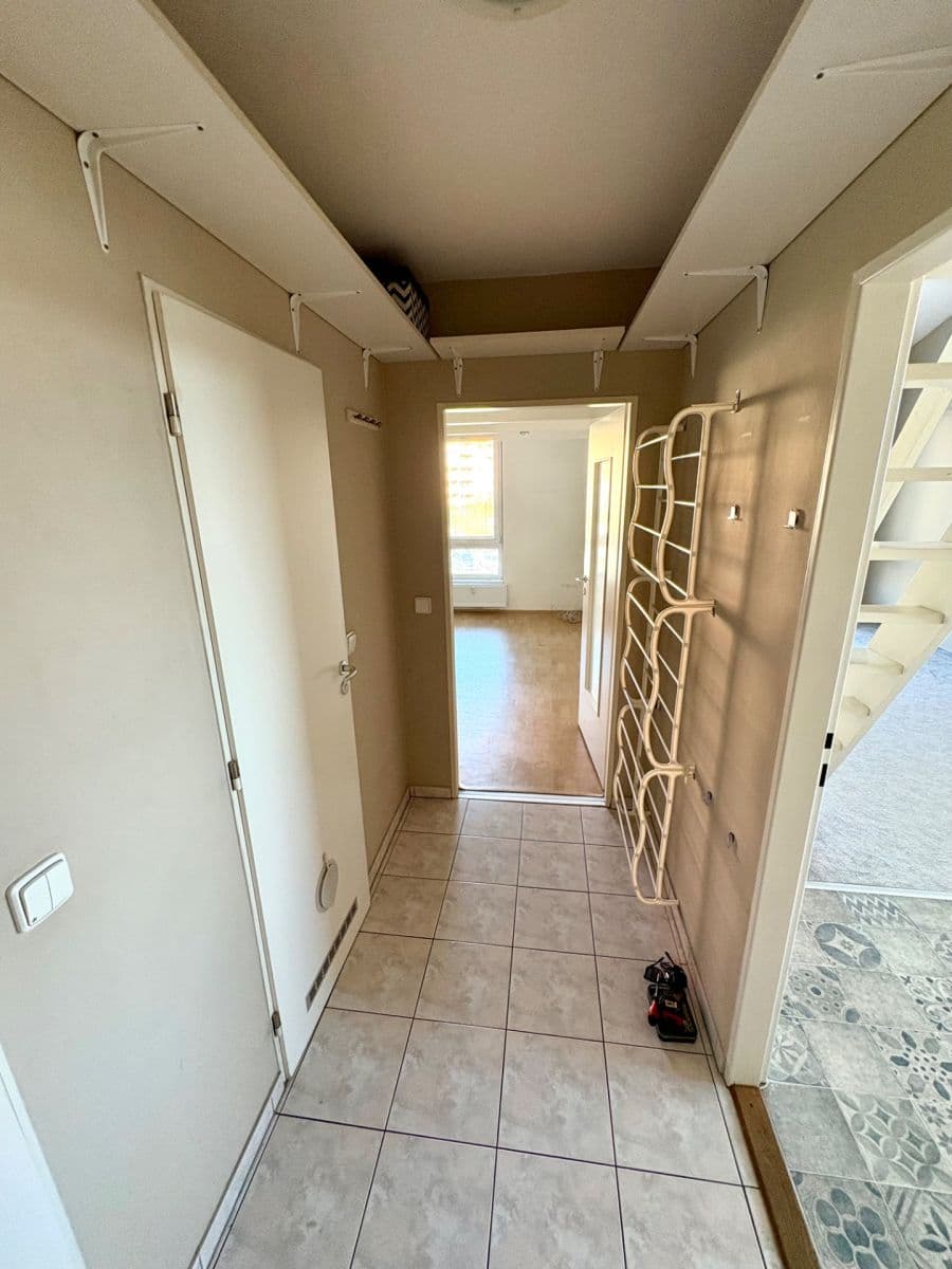 Pronájem bytu 3+kk 58 m², Okružní, Roudnice nad Labem, Ústecký kraj Pronájem bytu 3+kk 58 m², Okružní, Roudnice nad Labem, Ústecký kraj