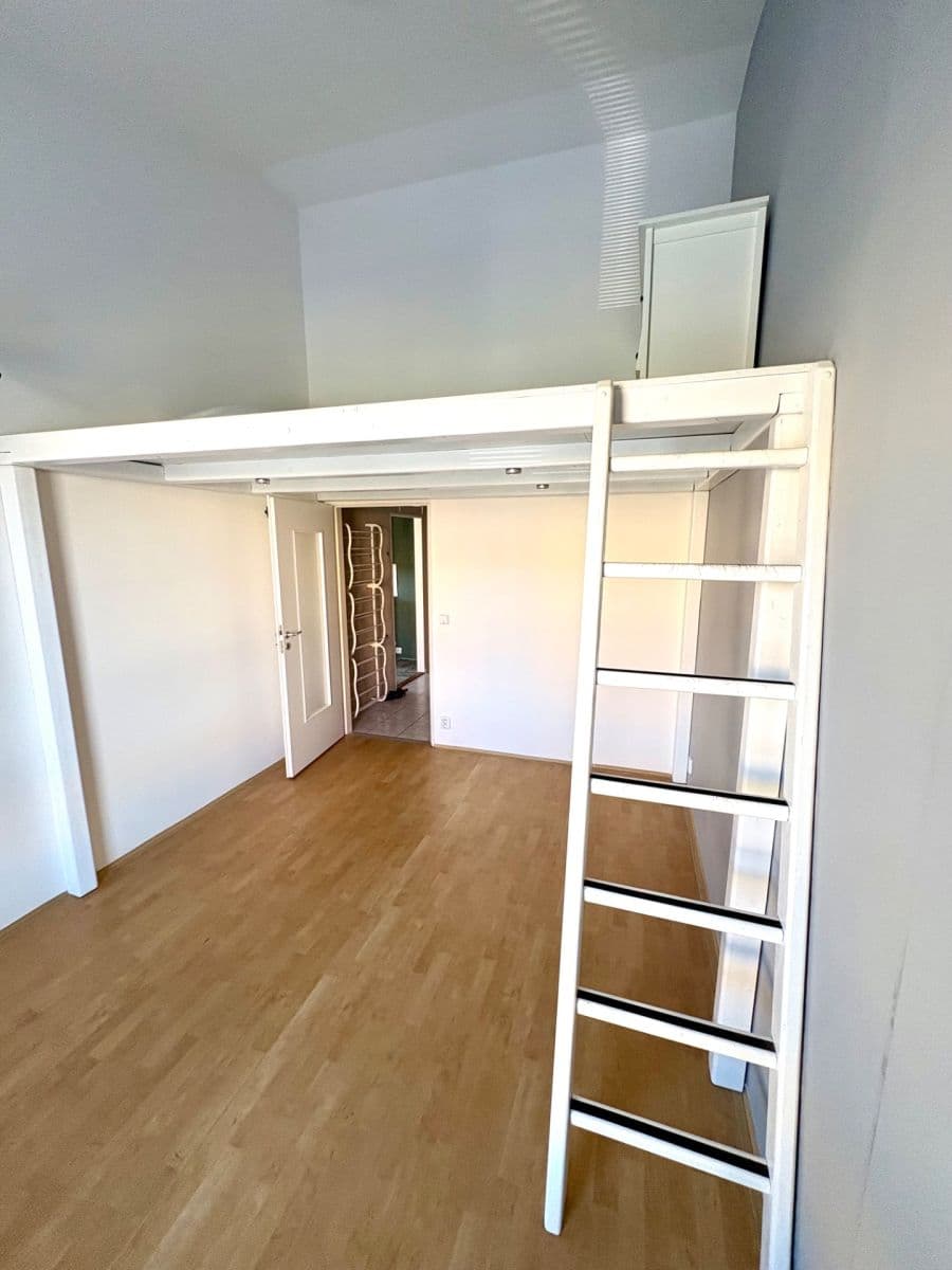Pronájem bytu 3+kk 58 m², Okružní, Roudnice nad Labem, Ústecký kraj Pronájem bytu 3+kk 58 m², Okružní, Roudnice nad Labem, Ústecký kraj