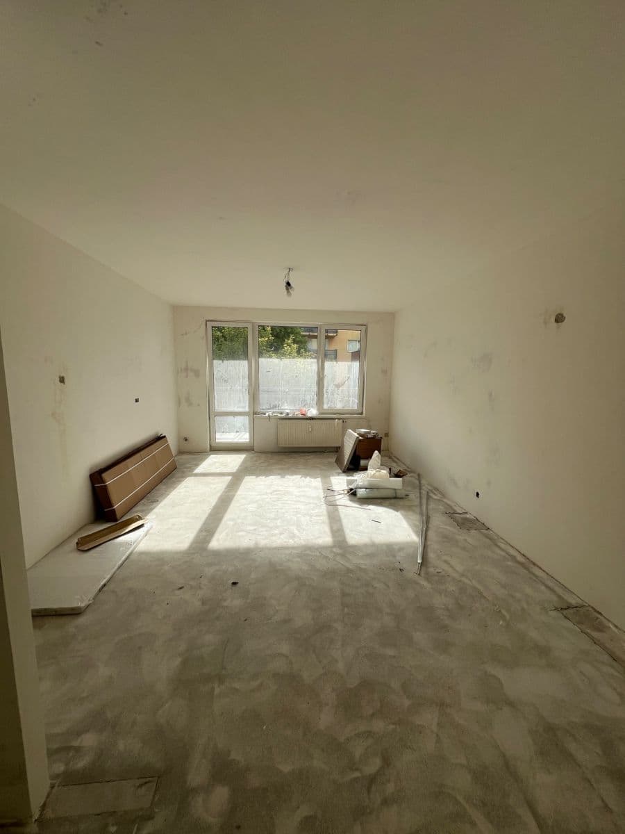 Prodej bytu 2+kk 46 m², Werichova, Praha, Praha Prodej bytu 2+kk 46 m², Werichova, Praha, Praha