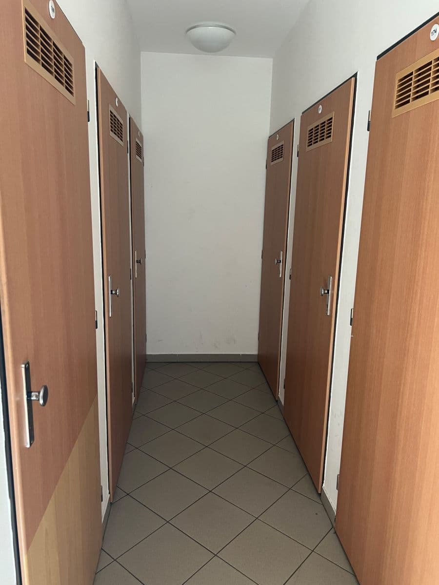 Prodej bytu 2+kk 46 m², Werichova, Praha, Praha Prodej bytu 2+kk 46 m², Werichova, Praha, Praha