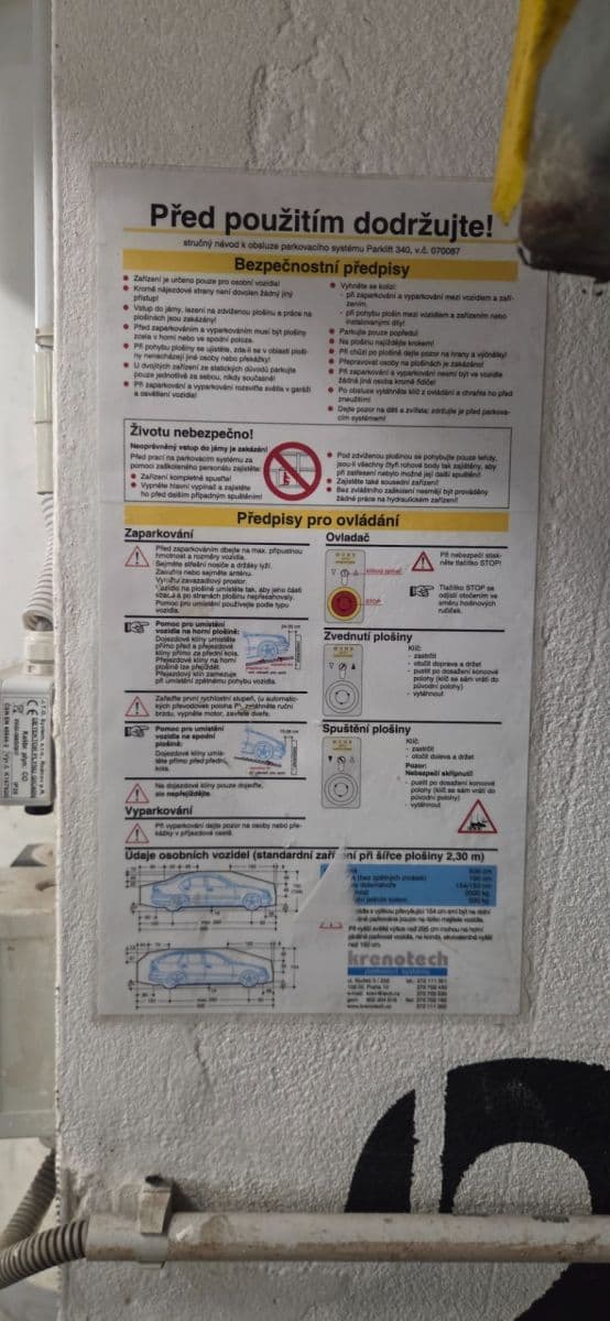 Pronájem garáže 12 m², Otradovická, Praha, Praha Pronájem garáže 12 m², Otradovická, Praha, Praha