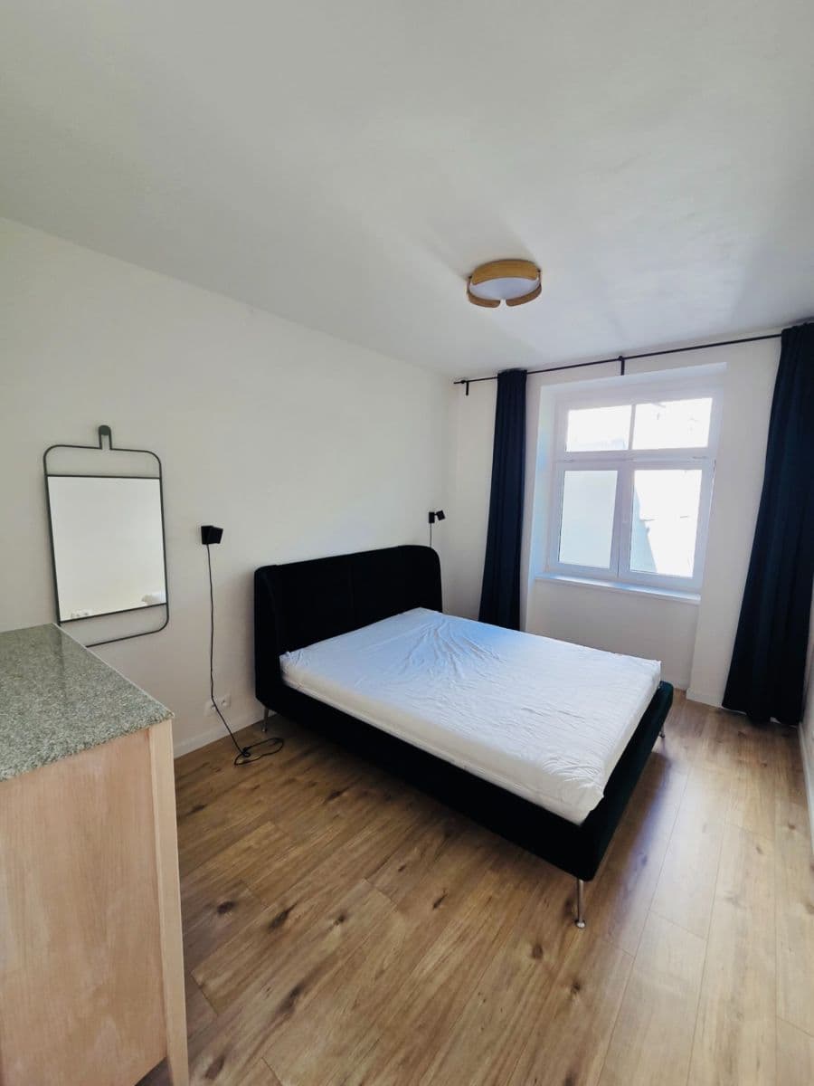 Pronájem bytu 2+kk 50 m², Na Veselí, Praha, Praha Pronájem bytu 2+kk 50 m², Na Veselí, Praha, Praha