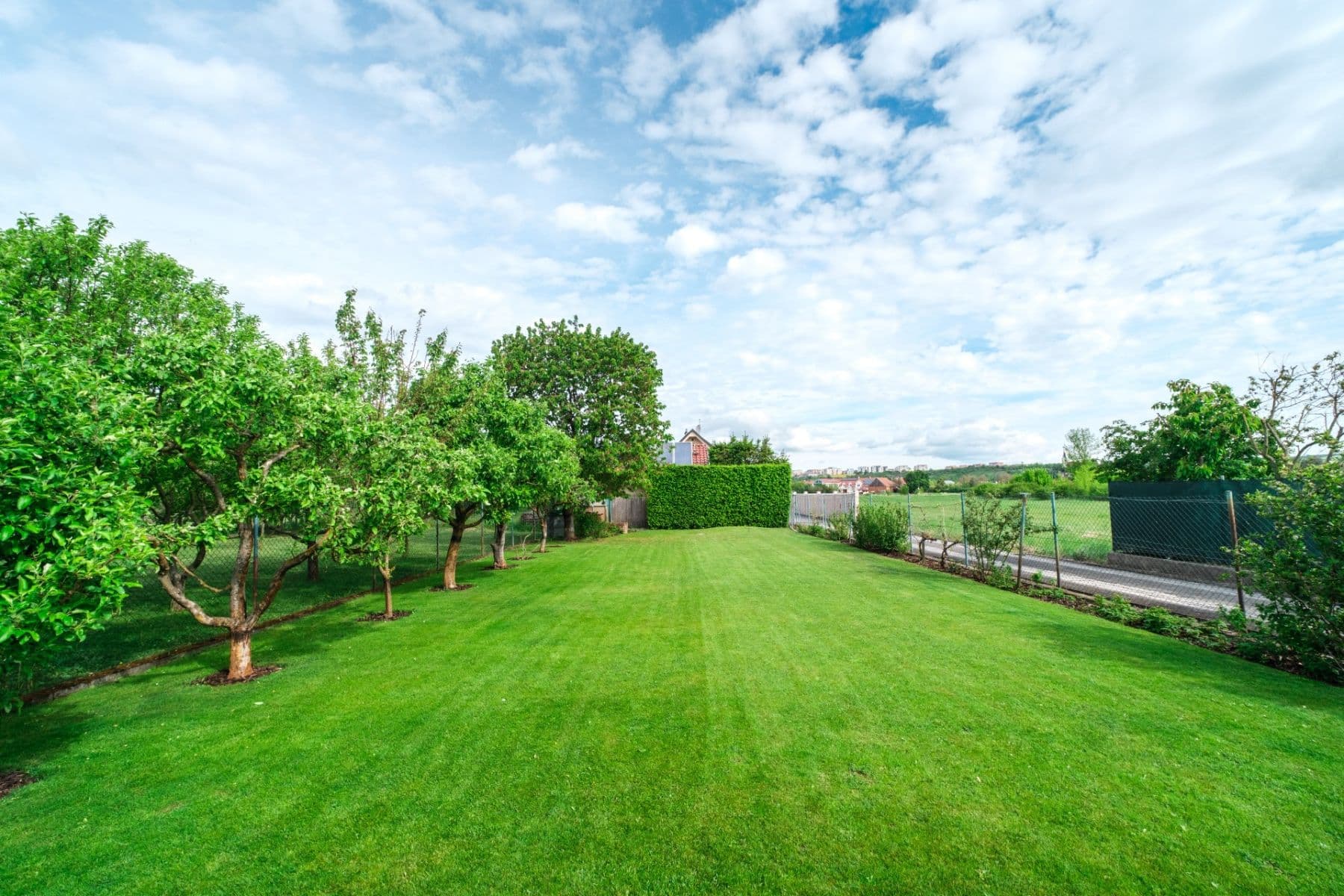 Prodej domu 265 m², pozemek 1.275 m², Na Zelničkách, Kunovice, Zlínský kraj Prodej domu 265 m², pozemek 1.275 m², Na Zelničkách, Kunovice, Zlínský kraj