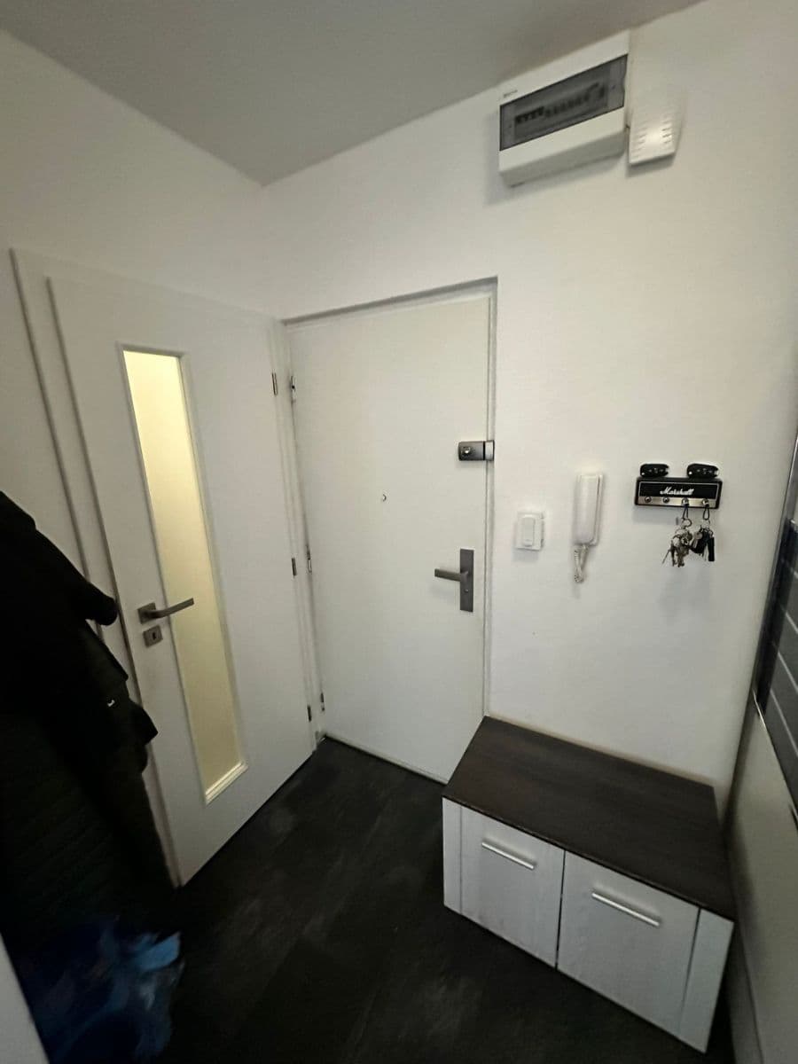 Pronájem bytu 2+1 67 m², Jungmannova, Hradec Králové, Královéhradecký kraj Pronájem bytu 2+1 67 m², Jungmannova, Hradec Králové, Královéhradecký kraj
