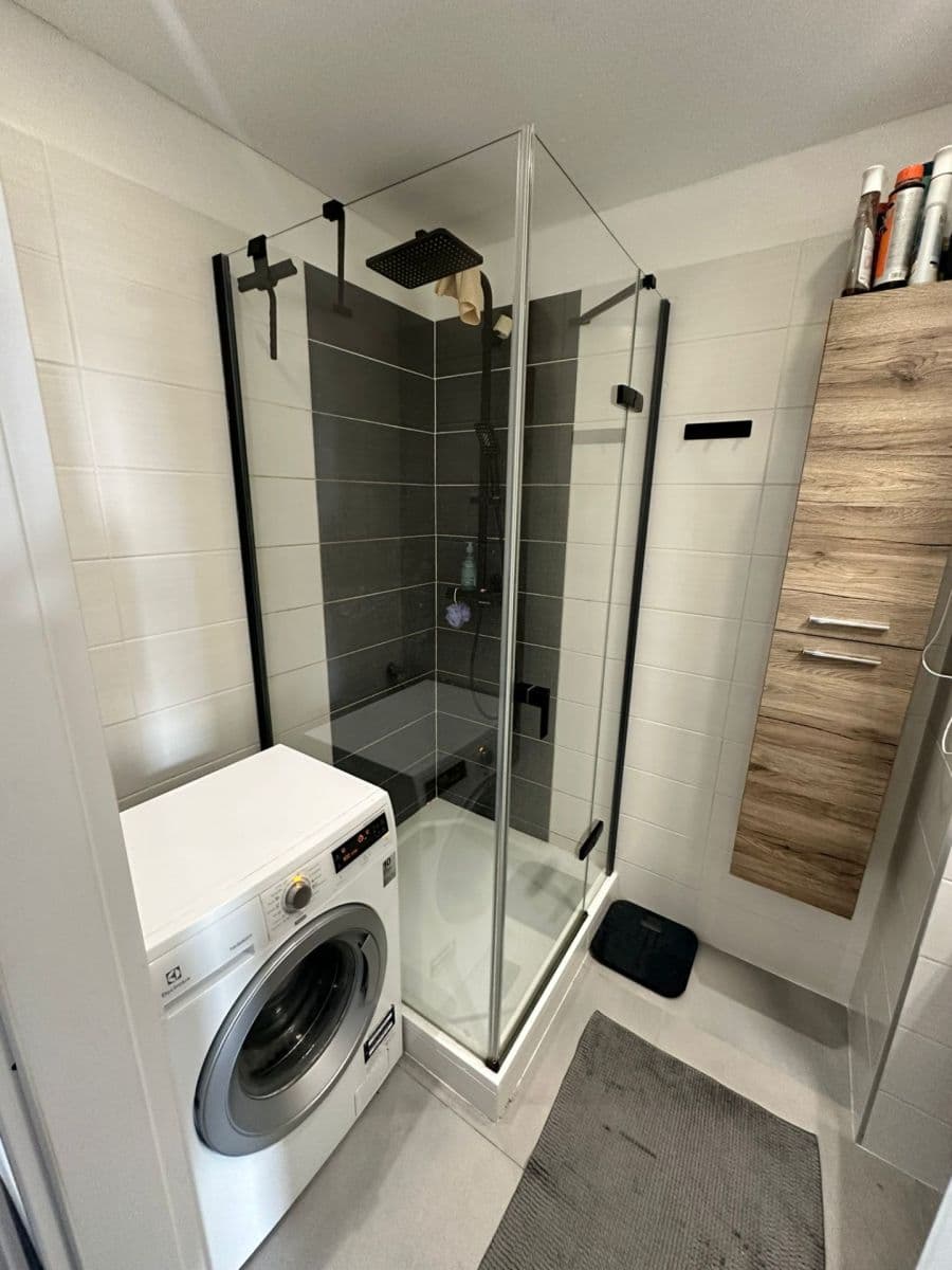 Pronájem bytu 2+1 67 m², Jungmannova, Hradec Králové, Královéhradecký kraj Pronájem bytu 2+1 67 m², Jungmannova, Hradec Králové, Královéhradecký kraj