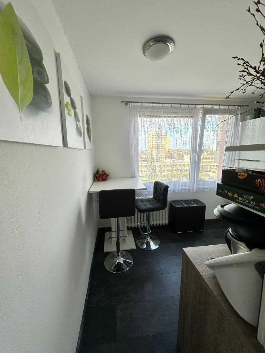 Pronájem bytu 2+1 67 m², Jungmannova, Hradec Králové, Královéhradecký kraj Pronájem bytu 2+1 67 m², Jungmannova, Hradec Králové, Královéhradecký kraj