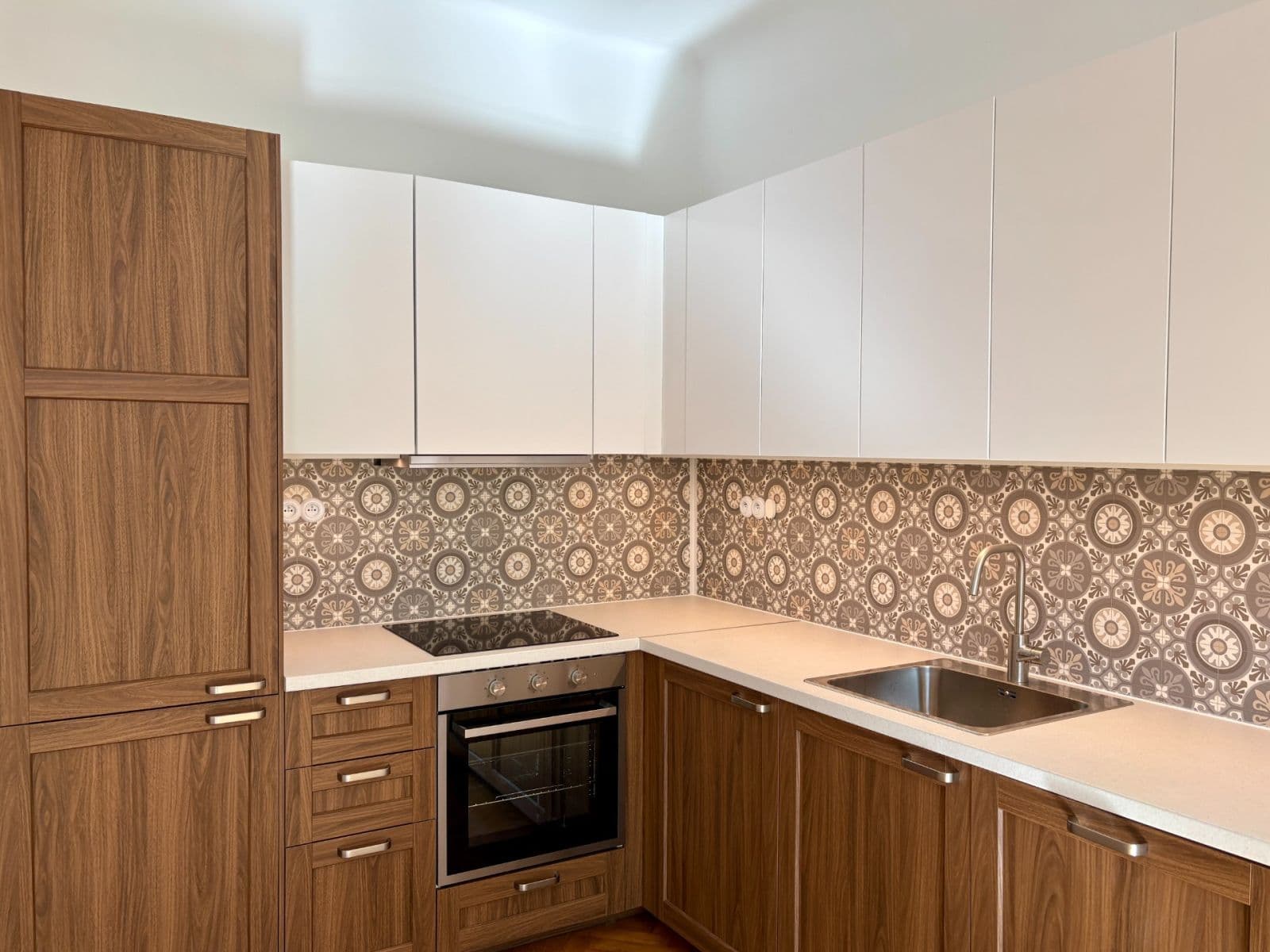 Pronájem bytu 2+kk 60 m², Obora, Vlašim, Středočeský kraj Pronájem bytu 2+kk 60 m², Obora, Vlašim, Středočeský kraj