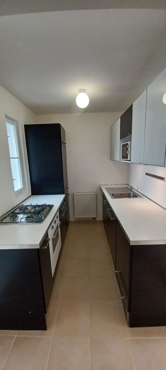Pronájem bytu 2+1 57 m², Ortenovo náměstí, Praha, Praha Pronájem bytu 2+1 57 m², Ortenovo náměstí, Praha, Praha