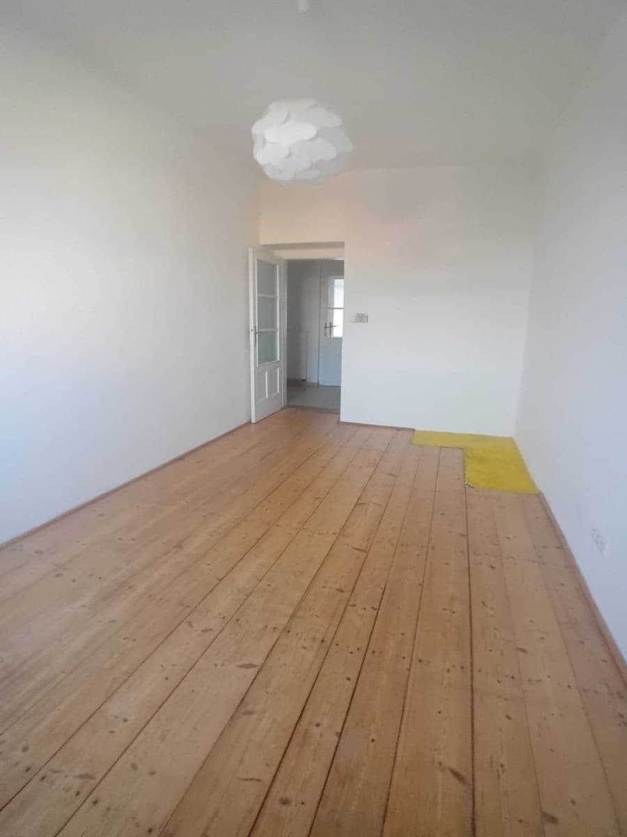 Pronájem bytu 2+1 57 m², Ortenovo náměstí, Praha, Praha Pronájem bytu 2+1 57 m², Ortenovo náměstí, Praha, Praha