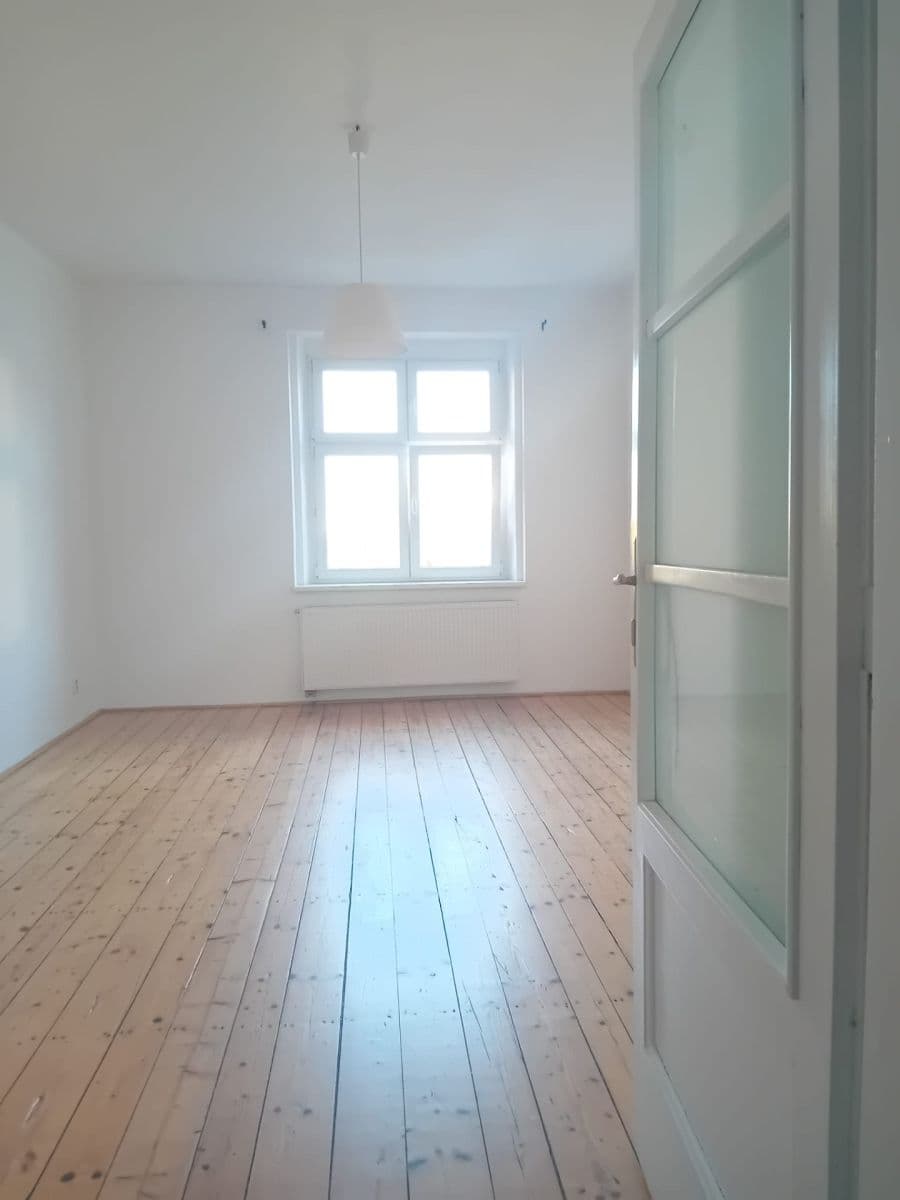 Pronájem bytu 2+1 57 m², Ortenovo náměstí, Praha, Praha Pronájem bytu 2+1 57 m², Ortenovo náměstí, Praha, Praha