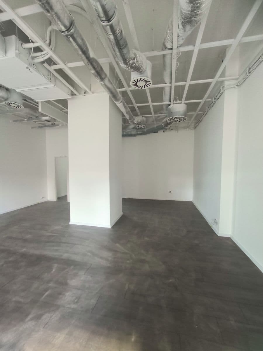 Pronájem nebytového prostoru 82 m², P. Pázmaňa, Šaľa, Nitriansky kraj Pronájem nebytového prostoru 82 m², P. Pázmaňa, Šaľa, Nitriansky kraj