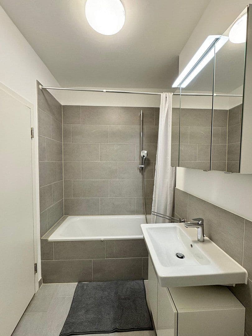 Pronájem bytu 1+1 90 m², Lothstr 13, München, Bavorsko Pronájem bytu 1+1 90 m², Lothstr 13, München, Bavorsko