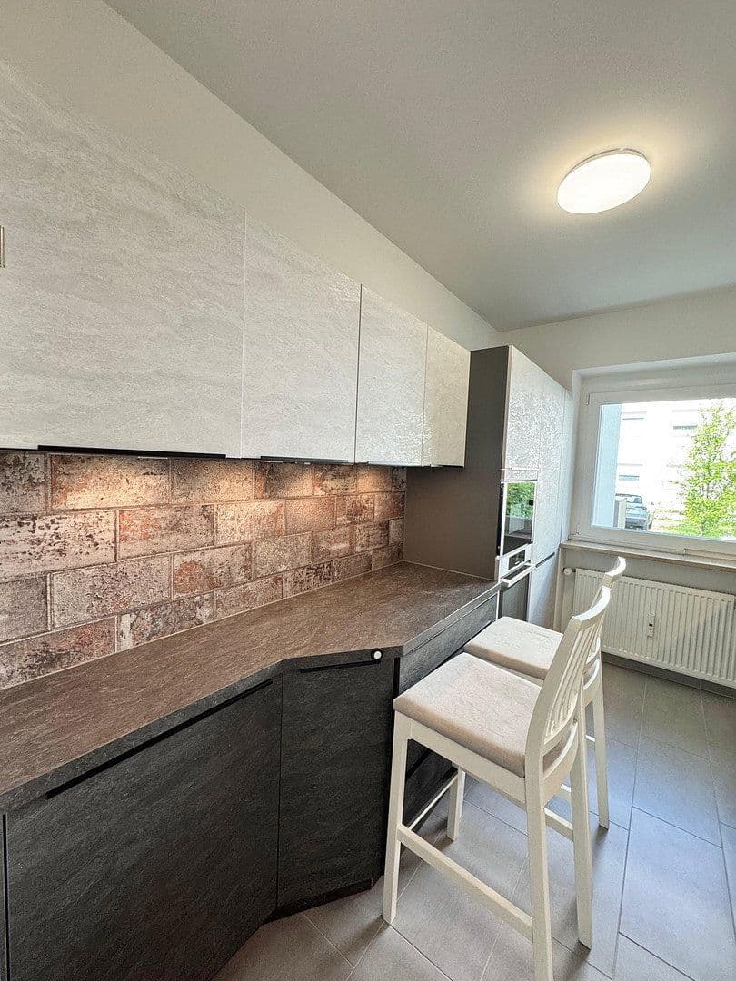 Pronájem bytu 1+1 90 m², Lothstr 13, München, Bavorsko Pronájem bytu 1+1 90 m², Lothstr 13, München, Bavorsko