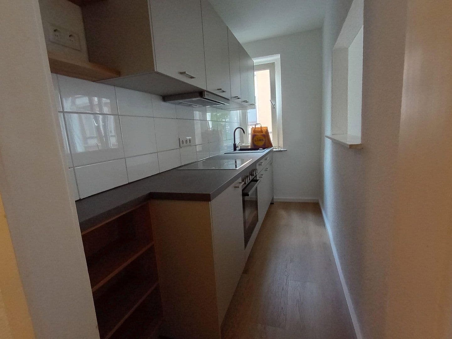 Pronájem bytu 2+1 44 m², Reinholdstraße 6, Duisburg, Severní Porýní-Vestfálsko Pronájem bytu 2+1 44 m², Reinholdstraße 6, Duisburg, Severní Porýní-Vestfálsko