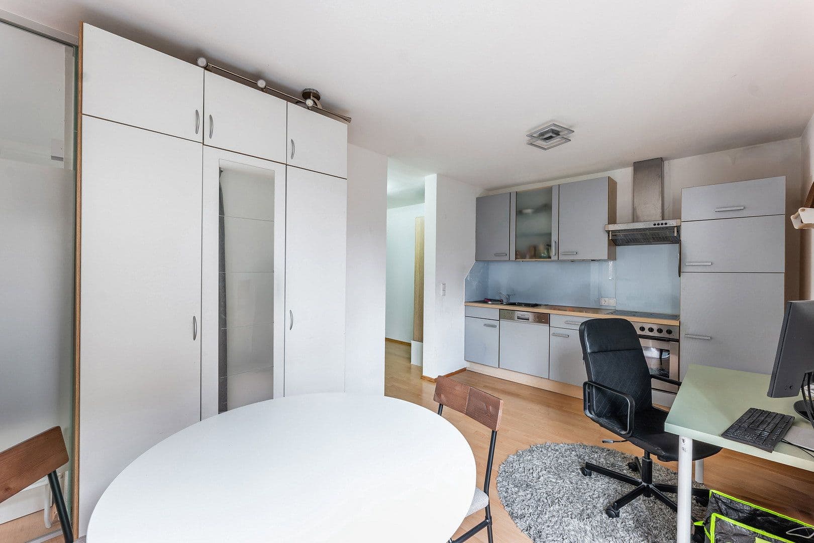 Pronájem bytu 1+1 36 m², Storchenstraße 16, Innsbruck, Tyrolsko Pronájem bytu 1+1 36 m², Storchenstraße 16, Innsbruck, Tyrolsko