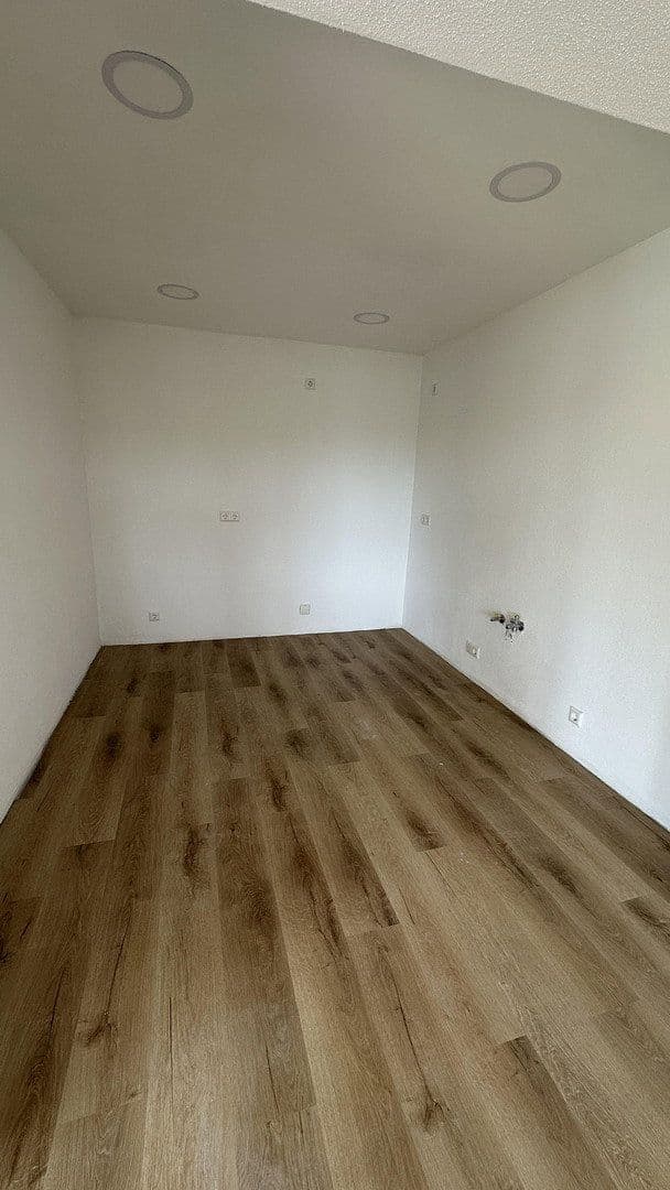 Pronájem bytu 2+1 70 m², Norath, Porýní-Falc Pronájem bytu 2+1 70 m², Norath, Porýní-Falc