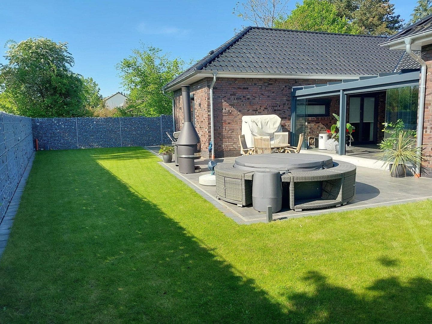 Prodej domu 260 m², pozemek 1.104 m², Schwanewede, Dolní Sasko Prodej domu 260 m², pozemek 1.104 m², Schwanewede, Dolní Sasko