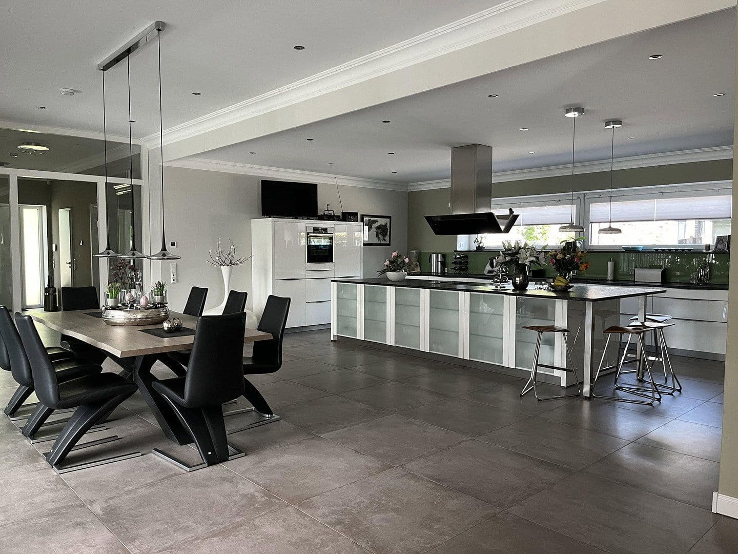 Prodej domu 260 m², pozemek 1.104 m², Schwanewede, Dolní Sasko Prodej domu 260 m², pozemek 1.104 m², Schwanewede, Dolní Sasko