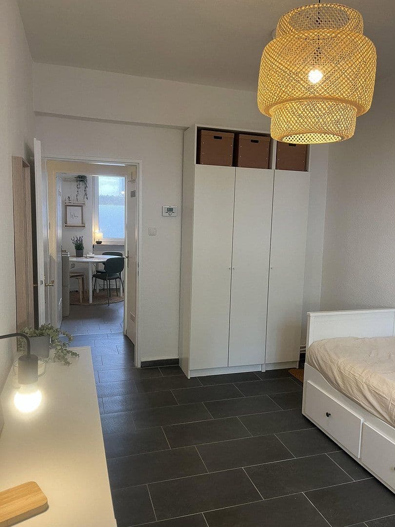 Pronájem bytu 2+1 25 m², Kaiser-Wilhelm-Ring 39, Mainz, Porýní-Falc Pronájem bytu 2+1 25 m², Kaiser-Wilhelm-Ring 39, Mainz, Porýní-Falc