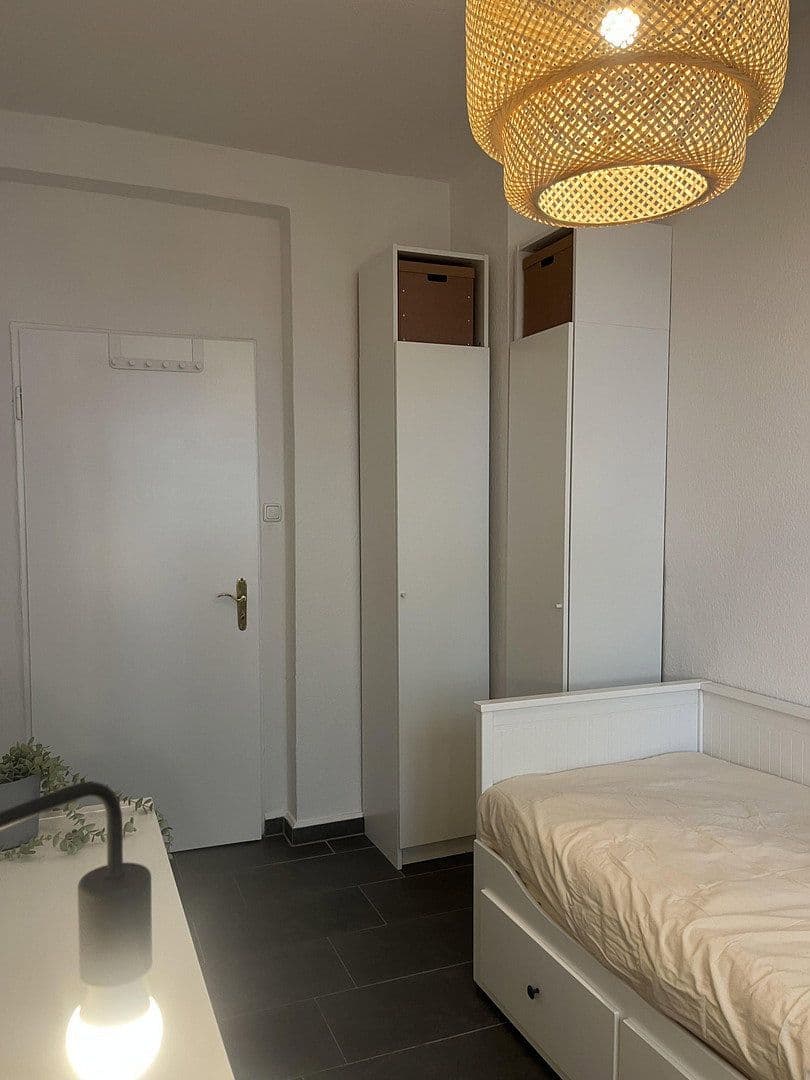 Pronájem bytu 2+1 25 m², Kaiser-Wilhelm-Ring 39, Mainz, Porýní-Falc Pronájem bytu 2+1 25 m², Kaiser-Wilhelm-Ring 39, Mainz, Porýní-Falc