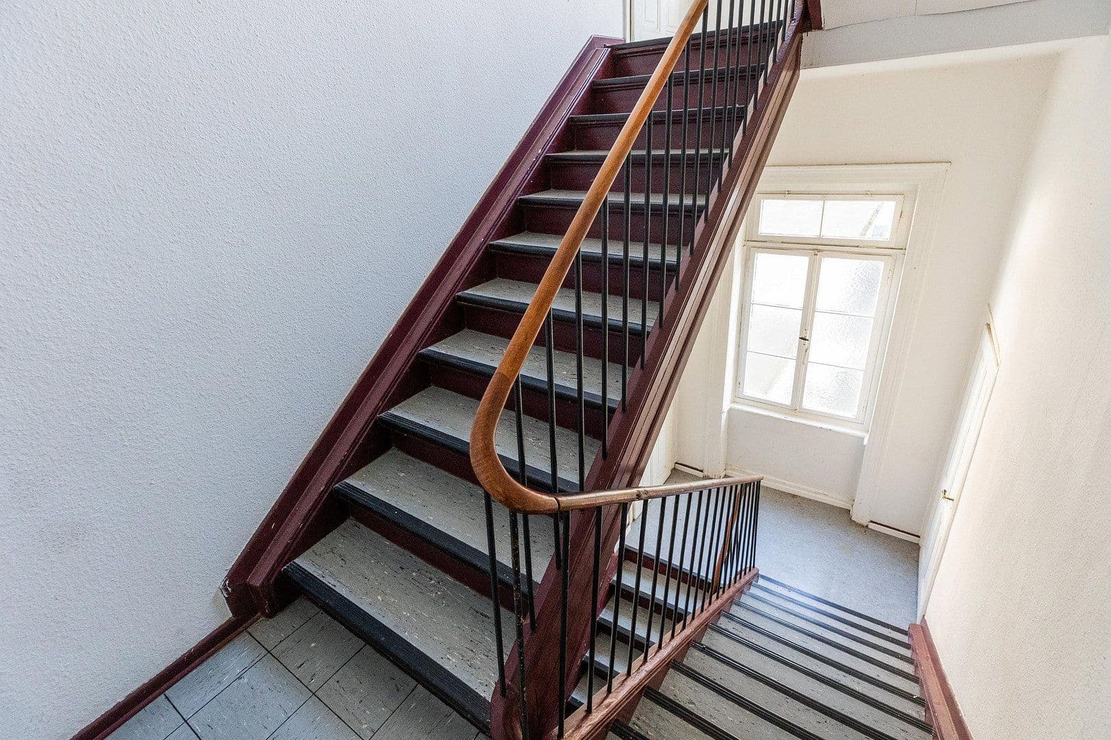 Pronájem bytu 2+1 60 m², Bleichstrasse 39, Wiesbaden, Hessen Pronájem bytu 2+1 60 m², Bleichstrasse 39, Wiesbaden, Hessen