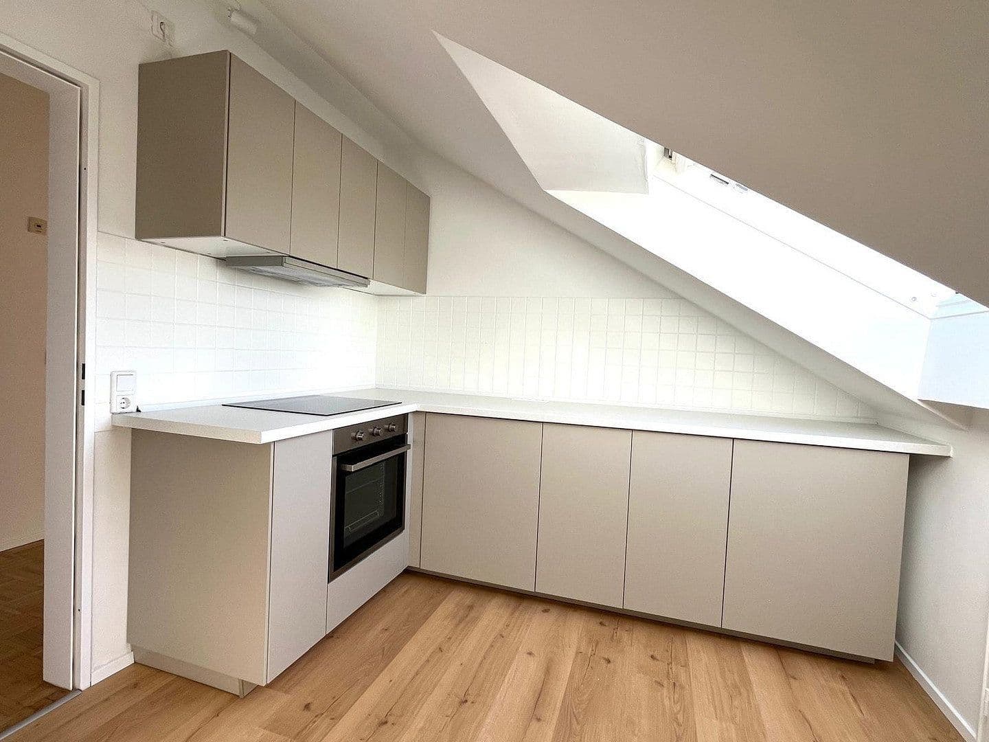Pronájem bytu 2+1 61 m², Bielefeld, Severní Porýní-Vestfálsko Pronájem bytu 2+1 61 m², Bielefeld, Severní Porýní-Vestfálsko