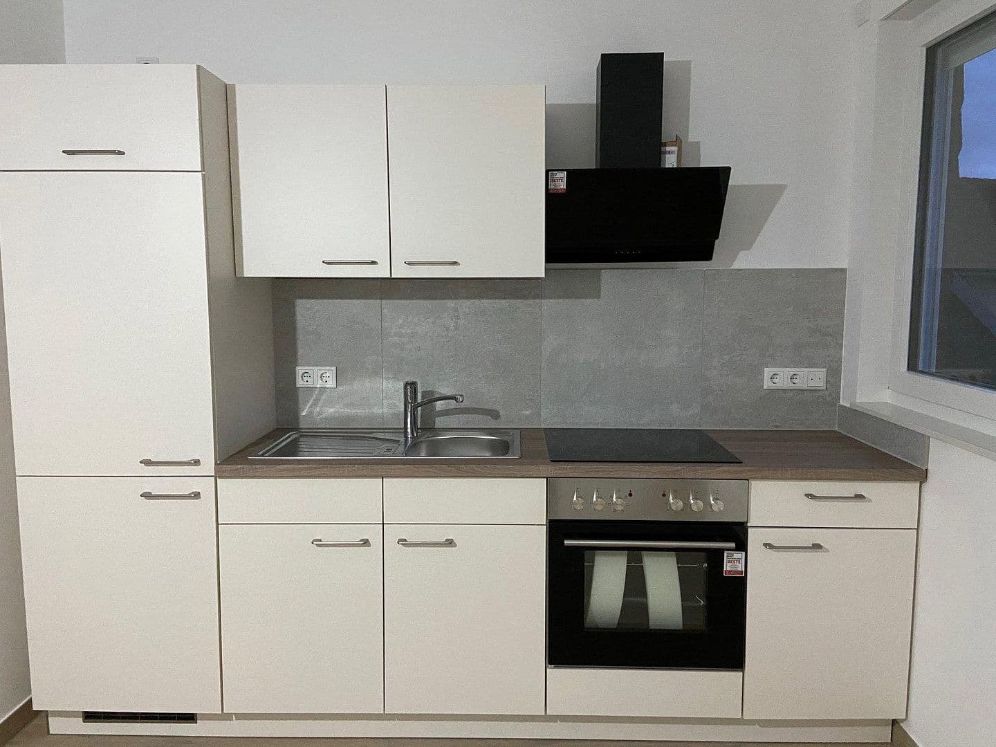Pronájem bytu 2+1 45 m², Scharnhorststraße 15, Mainz, Porýní-Falc Pronájem bytu 2+1 45 m², Scharnhorststraße 15, Mainz, Porýní-Falc