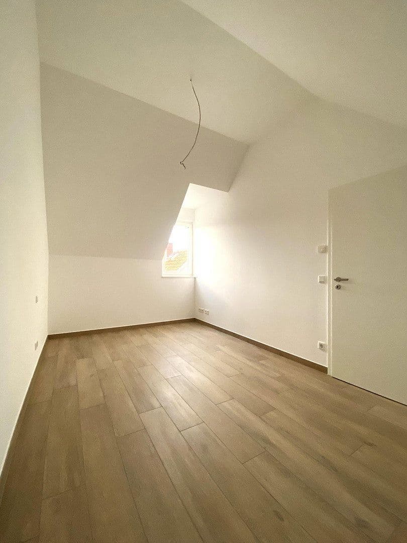Pronájem bytu 2+1 45 m², Scharnhorststraße 15, Mainz, Porýní-Falc Pronájem bytu 2+1 45 m², Scharnhorststraße 15, Mainz, Porýní-Falc