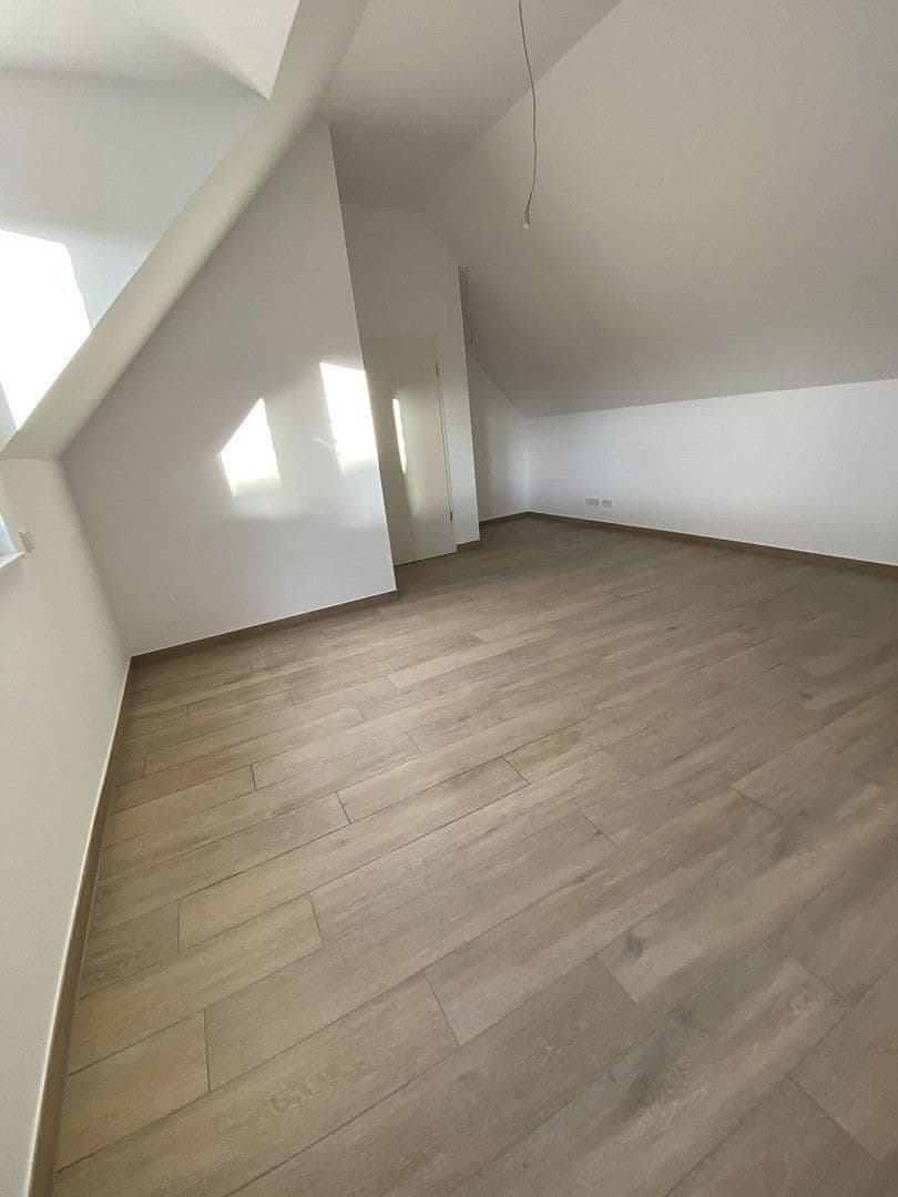 Pronájem bytu 2+1 45 m², Scharnhorststraße 15, Mainz, Porýní-Falc Pronájem bytu 2+1 45 m², Scharnhorststraße 15, Mainz, Porýní-Falc