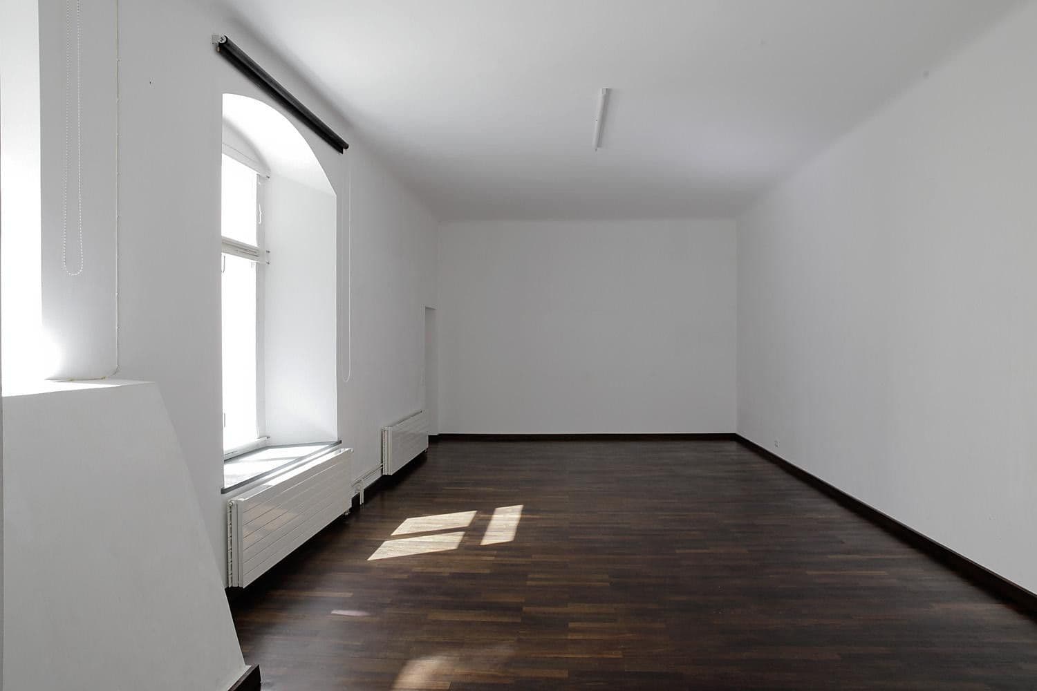Prodej bytu 4+1 119 m², Berlin, Berlín Prodej bytu 4+1 119 m², Berlin, Berlín