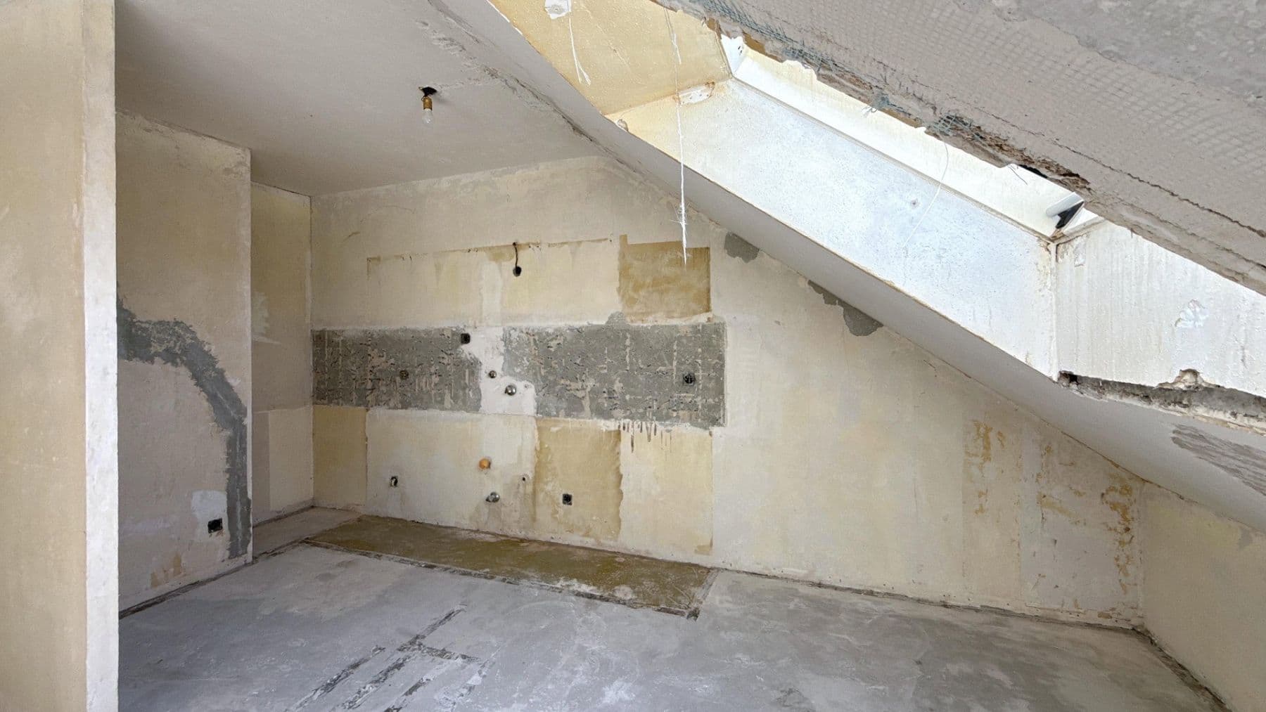 Prodej domu 164 m², pozemek 195 m², Kampwebersheide 49, Kaarst, Severní Porýní-Vestfálsko Prodej domu 164 m², pozemek 195 m², Kampwebersheide 49, Kaarst, Severní Porýní-Vestfálsko