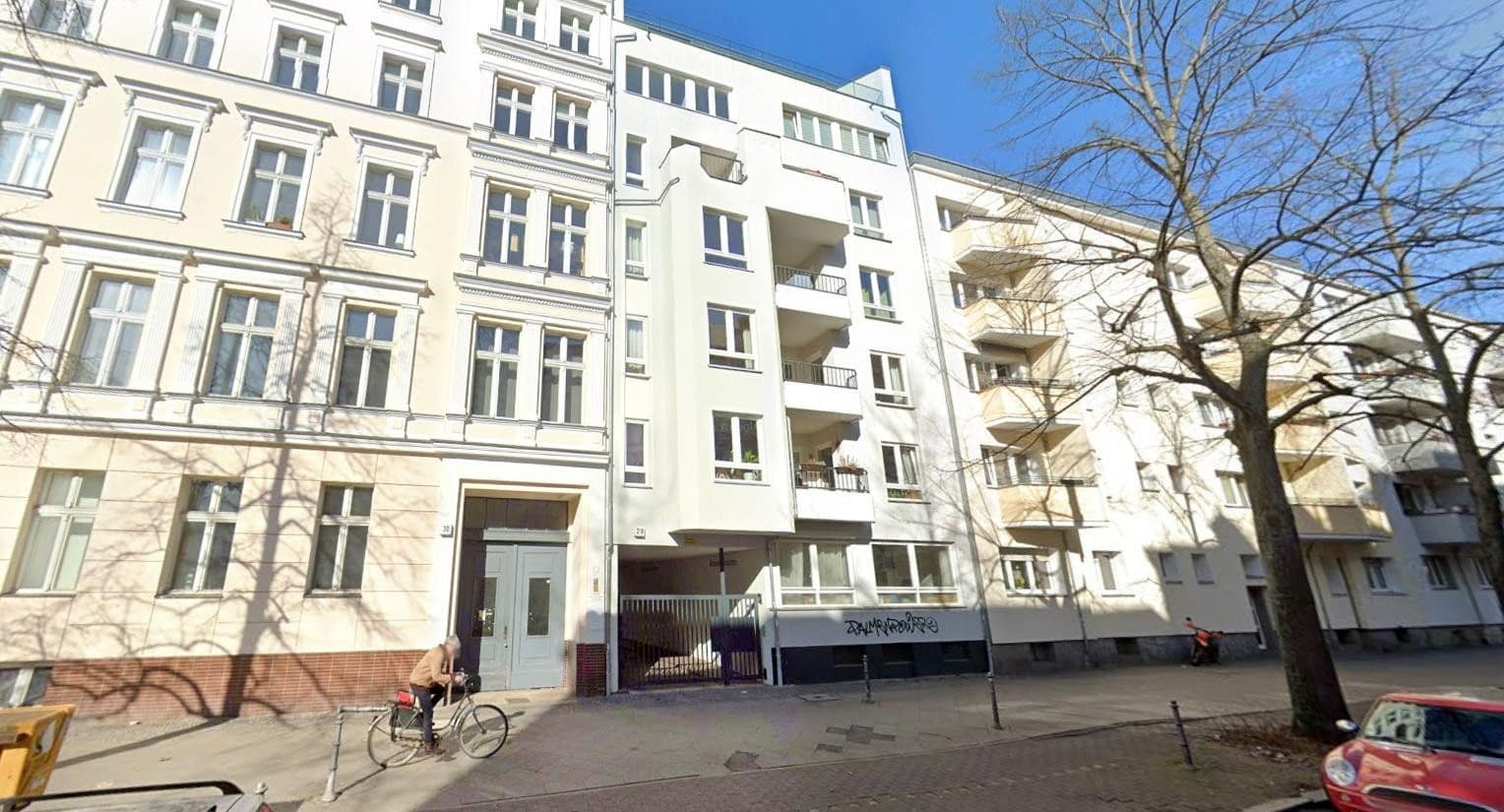 Pronájem bytu 1+1 28 m², Obentrautstraße 28, Berlin, Berlín Pronájem bytu 1+1 28 m², Obentrautstraße 28, Berlin, Berlín