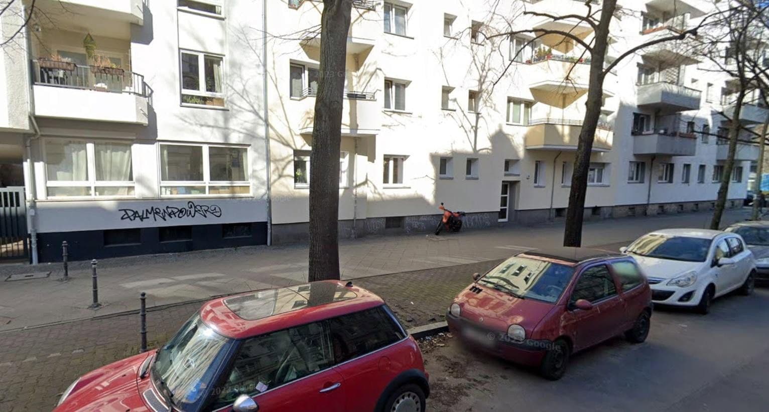 Pronájem bytu 1+1 28 m², Obentrautstraße 28, Berlin, Berlín Pronájem bytu 1+1 28 m², Obentrautstraße 28, Berlin, Berlín