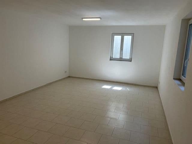 Prodej domu 150 m², pozemek 291 m², Brunnenstr.2, Ottenhofen, Bavorsko Prodej domu 150 m², pozemek 291 m², Brunnenstr.2, Ottenhofen, Bavorsko