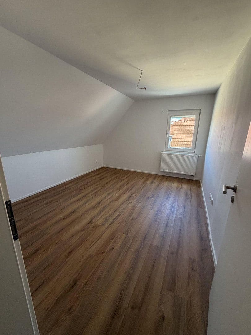Pronájem bytu 3+1 71 m², Raugrafenstraße 31, Alzey, Porýní-Falc Pronájem bytu 3+1 71 m², Raugrafenstraße 31, Alzey, Porýní-Falc