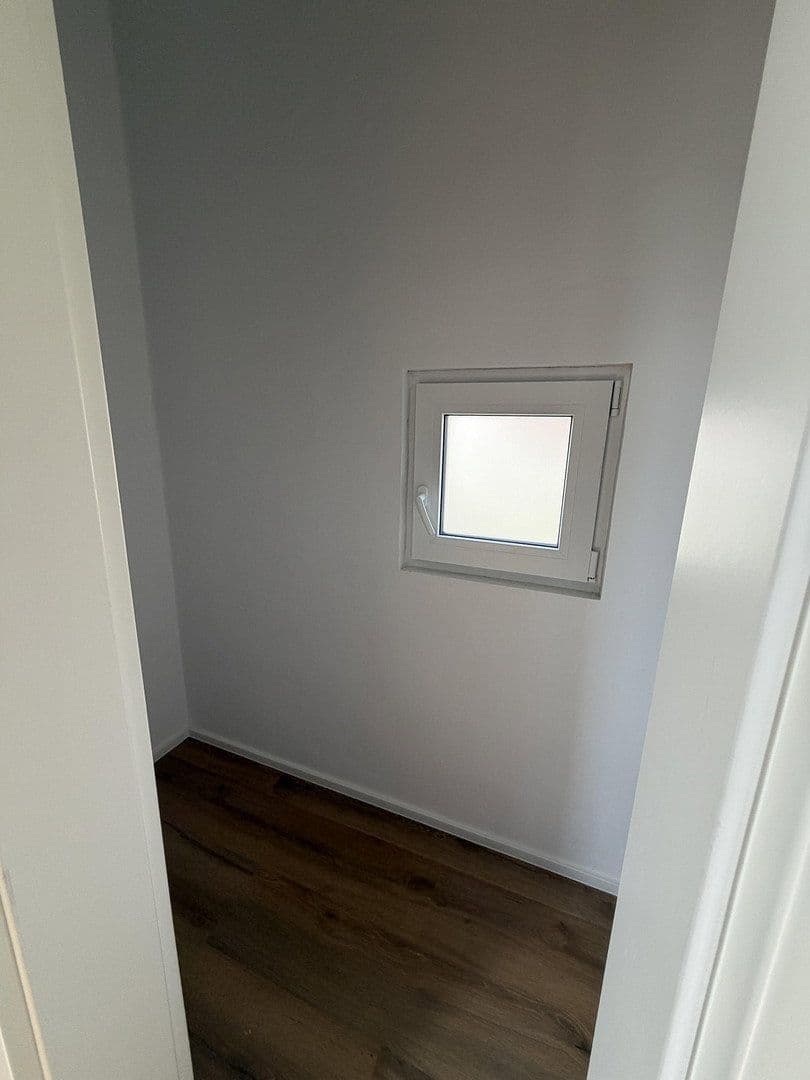 Pronájem bytu 3+1 71 m², Raugrafenstraße 31, Alzey, Porýní-Falc Pronájem bytu 3+1 71 m², Raugrafenstraße 31, Alzey, Porýní-Falc