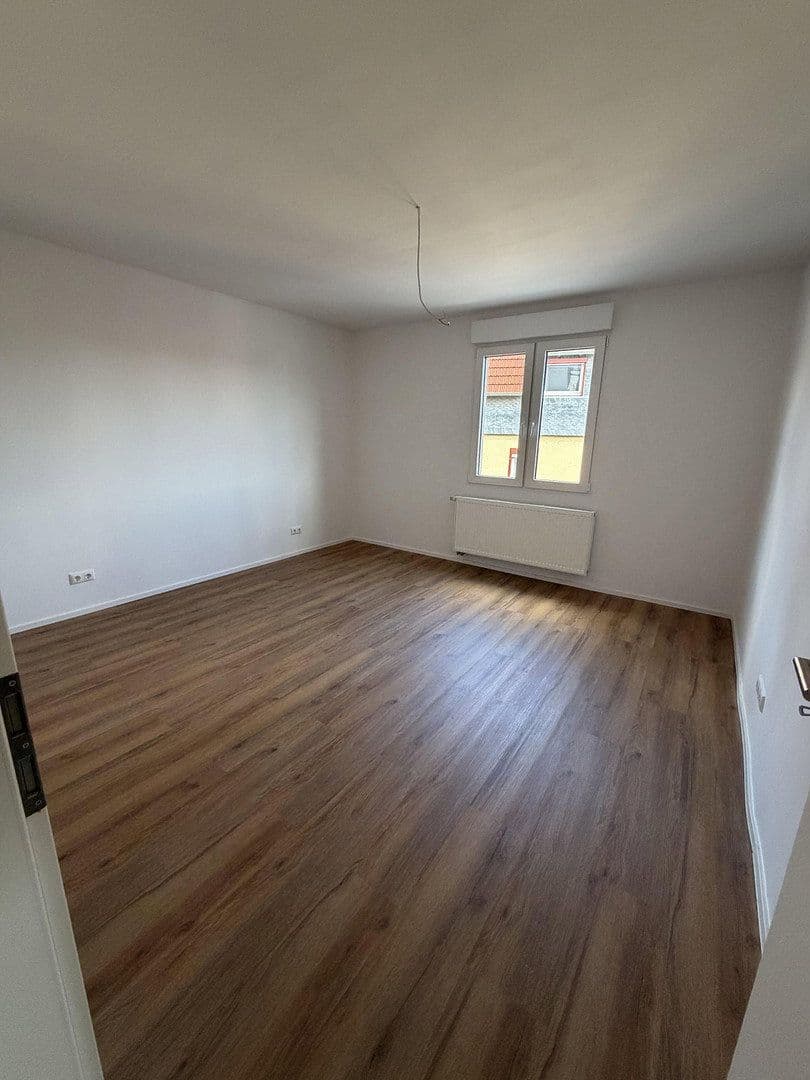 Pronájem bytu 3+1 71 m², Raugrafenstraße 31, Alzey, Porýní-Falc Pronájem bytu 3+1 71 m², Raugrafenstraße 31, Alzey, Porýní-Falc