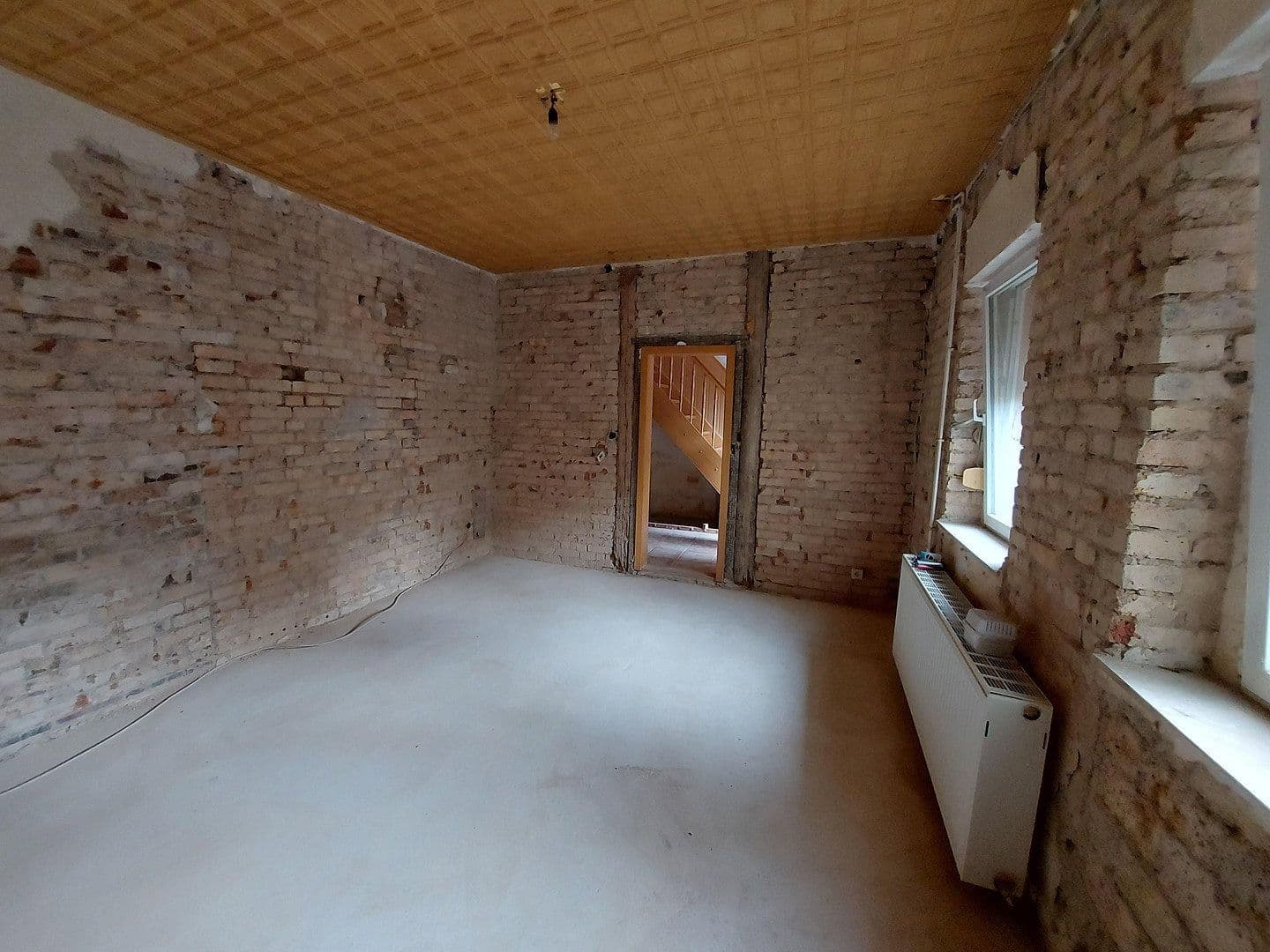 Prodej domu 124 m², pozemek 300 m², Anger 38, Raguhn-Jeßnitz, Sasko-Anhaltsko Prodej domu 124 m², pozemek 300 m², Anger 38, Raguhn-Jeßnitz, Sasko-Anhaltsko