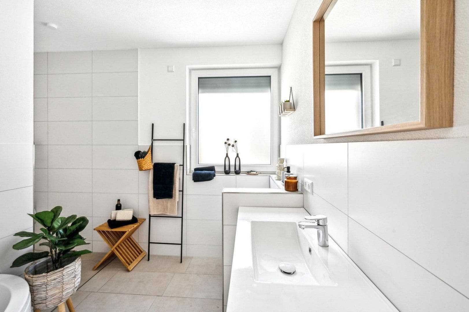 Pronájem bytu 4+1 109 m², Sigmaringen, Bádensko-Württembersko Pronájem bytu 4+1 109 m², Sigmaringen, Bádensko-Württembersko