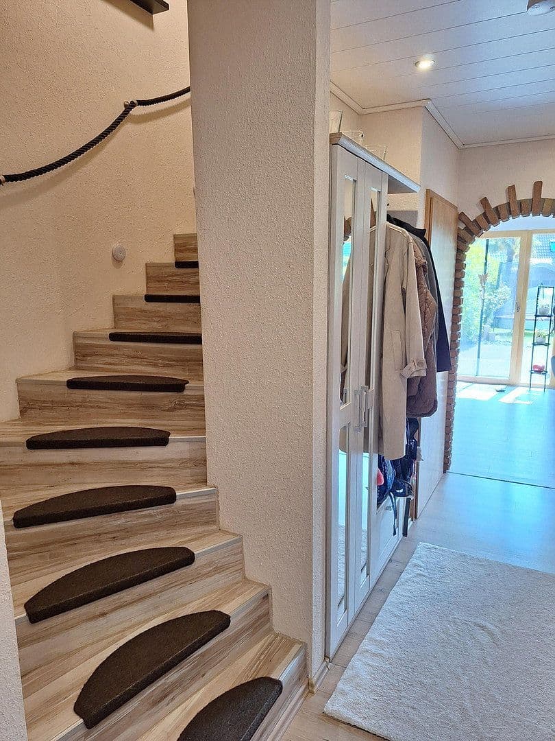 Prodej domu 136 m², pozemek 297 m², Gladbeck, Severní Porýní-Vestfálsko Prodej domu 136 m², pozemek 297 m², Gladbeck, Severní Porýní-Vestfálsko