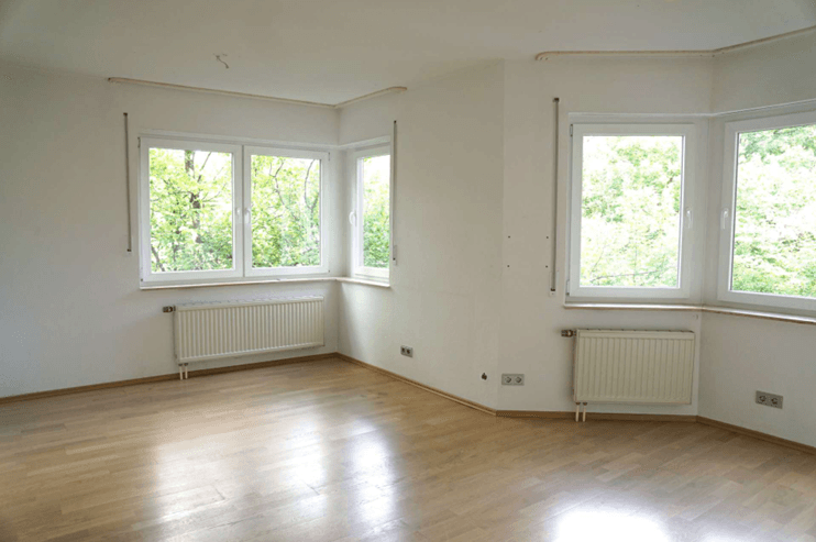 Pronájem bytu 3+1 100 m², Balinger Straße 50, Balingen, Bádensko-Württembersko Pronájem bytu 3+1 100 m², Balinger Straße 50, Balingen, Bádensko-Württembersko