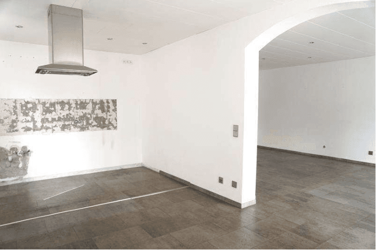 Pronájem bytu 3+1 100 m², Balinger Straße 50, Balingen, Bádensko-Württembersko Pronájem bytu 3+1 100 m², Balinger Straße 50, Balingen, Bádensko-Württembersko
