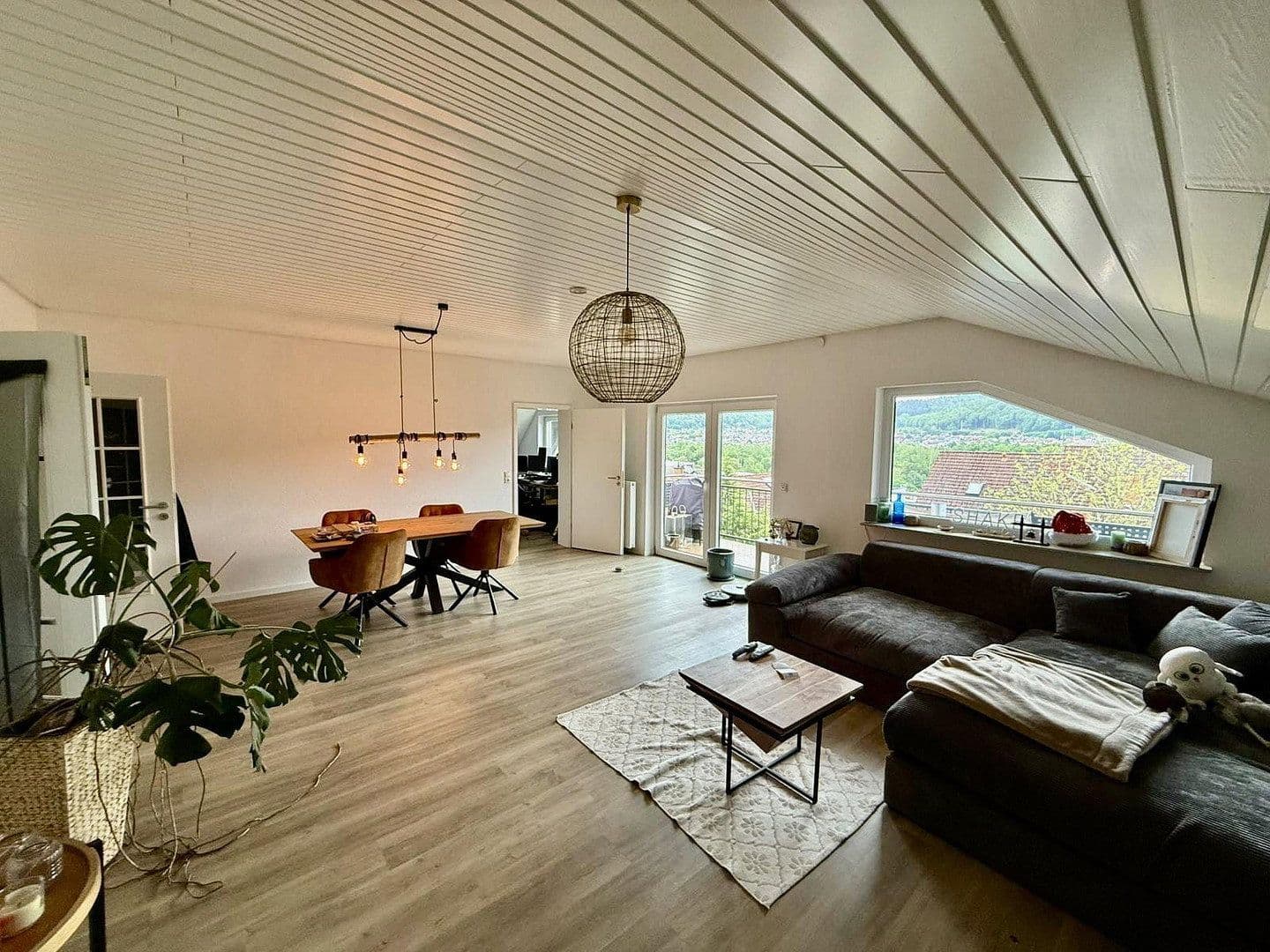 Pronájem bytu 4+1 128 m², Gelnhausen, Hessen Pronájem bytu 4+1 128 m², Gelnhausen, Hessen