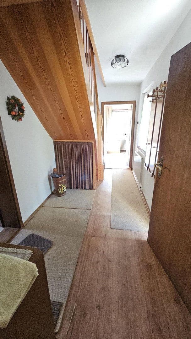 Pronájem domu 110 m², pozemek 599 m², Dachau, Bavorsko Pronájem domu 110 m², pozemek 599 m², Dachau, Bavorsko