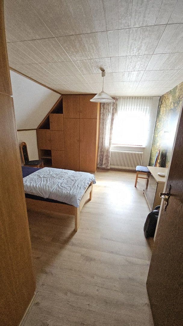 Pronájem domu 110 m², pozemek 599 m², Dachau, Bavorsko Pronájem domu 110 m², pozemek 599 m², Dachau, Bavorsko