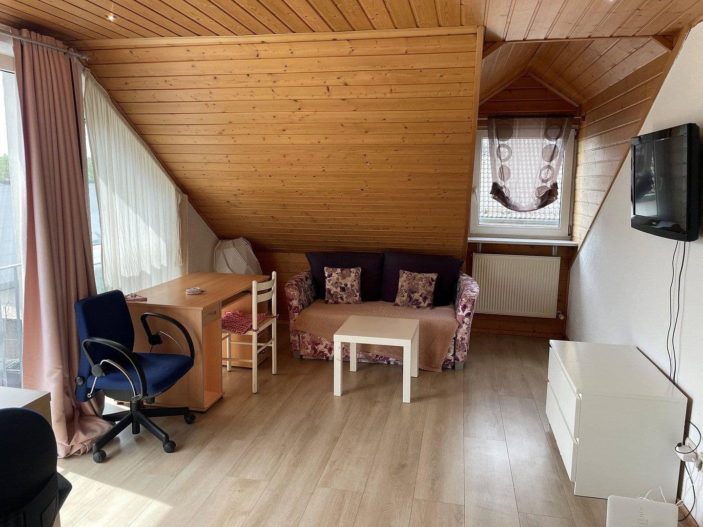 Pronájem bytu 2+1 60 m², Katharienenstrasse, Bamberg, Bavorsko Pronájem bytu 2+1 60 m², Katharienenstrasse, Bamberg, Bavorsko