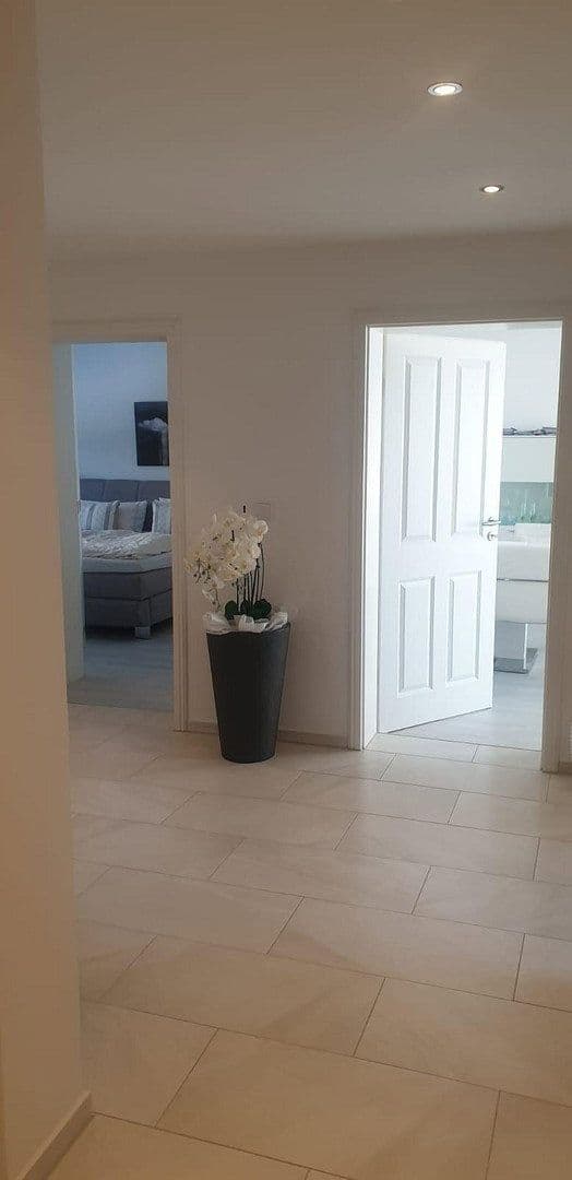 Pronájem bytu 4+1 84 m², Ludwig-Thoma-Straße, Haar, Bavorsko Pronájem bytu 4+1 84 m², Ludwig-Thoma-Straße, Haar, Bavorsko