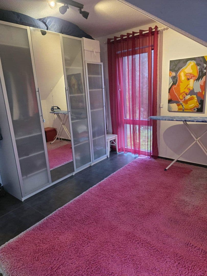 Prodej domu 110 m², pozemek 535 m², Hannoversche Straße 67B, Isernhagen, Dolní Sasko Prodej domu 110 m², pozemek 535 m², Hannoversche Straße 67B, Isernhagen, Dolní Sasko