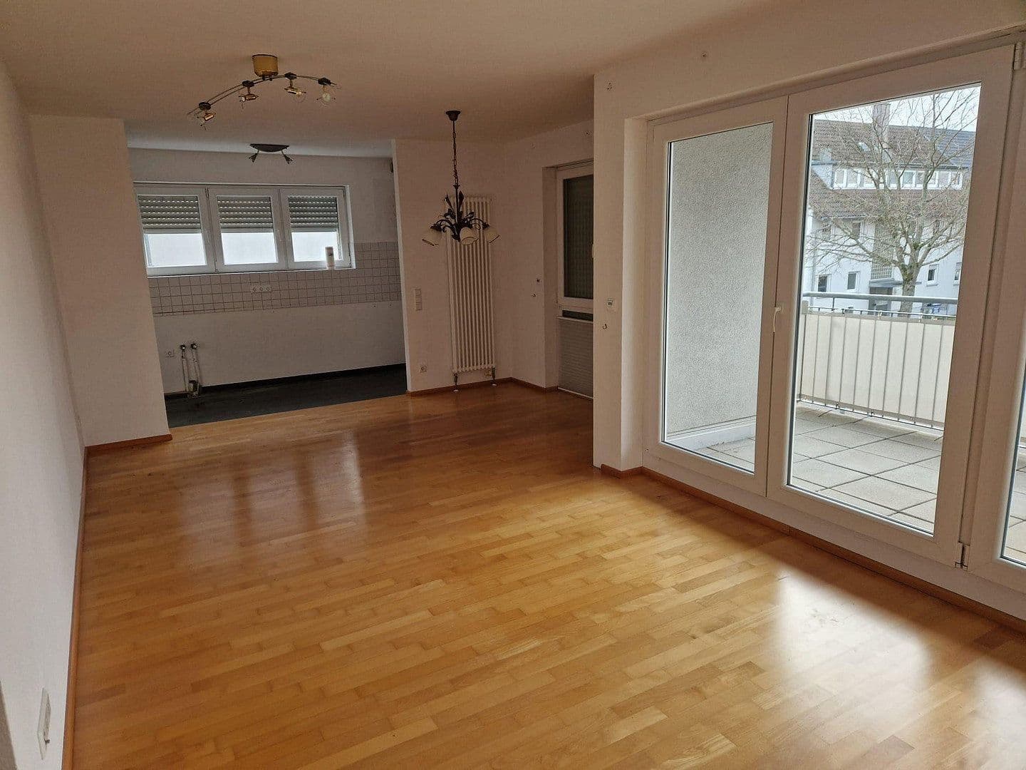 Prodej bytu 3+1 82 m², Karlsruhe, Bádensko-Württembersko Prodej bytu 3+1 82 m², Karlsruhe, Bádensko-Württembersko