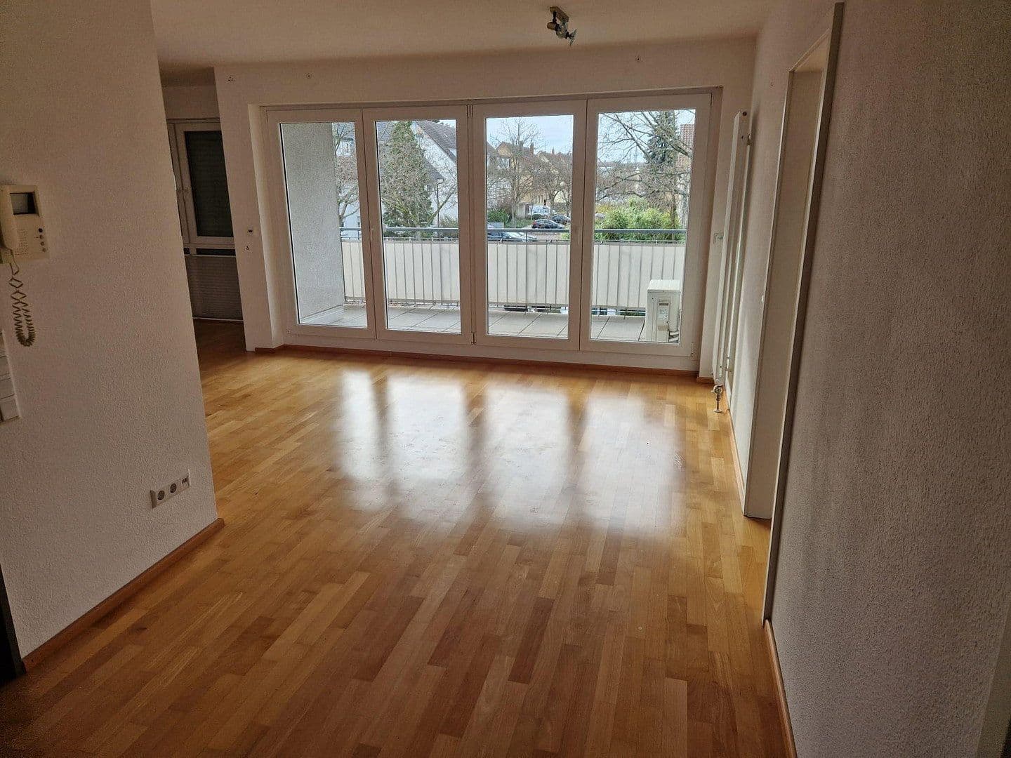 Prodej bytu 3+1 82 m², Karlsruhe, Bádensko-Württembersko Prodej bytu 3+1 82 m², Karlsruhe, Bádensko-Württembersko